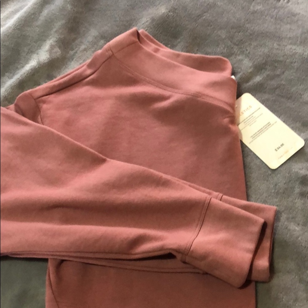 Fabletics Dust pink Off the Shoulder. XS.